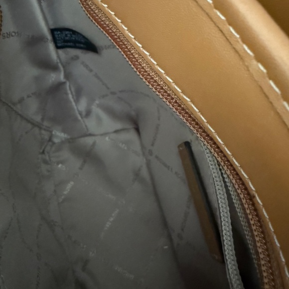 Michael Kors Crossbody  Bag - Picture 12 of 15